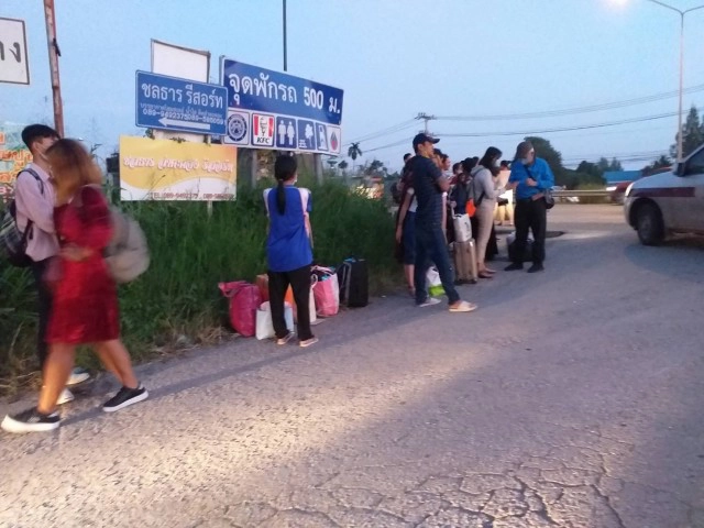 ชน 3 คันรวดบนถนนมิตรภาพ เจ็บ 3 ราย