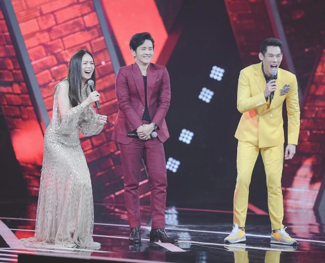 เซอร์ไพรส์สุดๆ "มาดามแป้ง"โผล่รายการ ร้องข้ามกำแพง เผยเป็นครั้งแรกที่ออกเกมโชว์