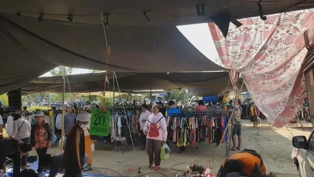 เสื้อกันหนาวมือสองขายดี สสจ.เตือน ต้มทำความสะอาดก่อนใช้