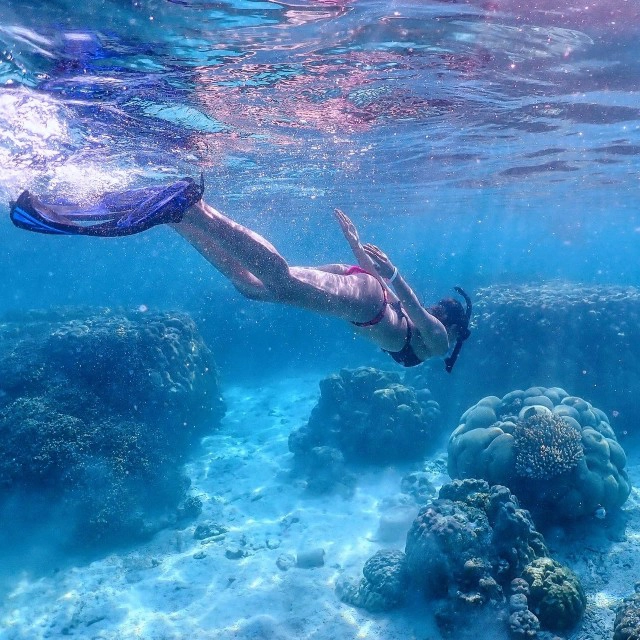 กดลาพักร้อนแล้วไปเที่ยว หมู่บ้านมอแกน ดำน้ำตื้นดูนีโม่ ชมหาดทรายขาวที่"หมู่เกาะสุรินทร์"