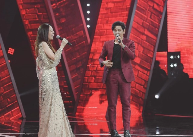 เซอร์ไพรส์สุดๆ "มาดามแป้ง"โผล่รายการ ร้องข้ามกำแพง เผยเป็นครั้งแรกที่ออกเกมโชว์