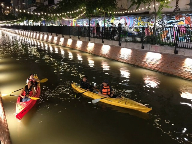 โลกต้องจดจำ นี่คือ คลองโอ่งอ่าง.! หรือเวนีสเมืองไทย