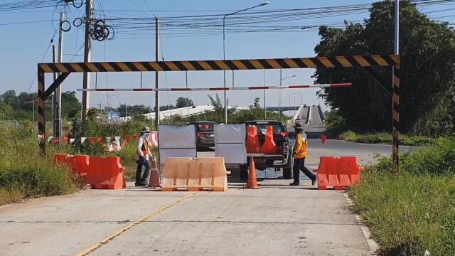 การรถไฟฯเร่งตั้งเครื่องสูบน้ำ หลัง ปชช.ประชดเล่นน้ำในอุโมงค์