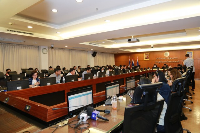 สศช.เผยภาวะสังคมไตรมาส 3 แนวโน้มหนี้ครัวเรือนเพิ่ม