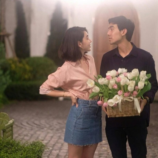 "ใหม่ ดาวิกา" สุดปลื้ม "เต๋อ" เหมาฟู้ดทรัค ให้อิ่มกันทั้งกองถ่าย