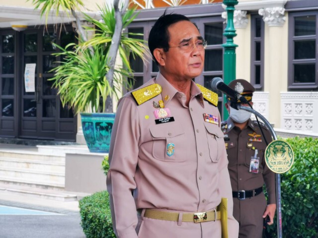 "บิ๊กตู่"ย้ำรอฟังศาลตัดสินปมบ้านพักทหาร