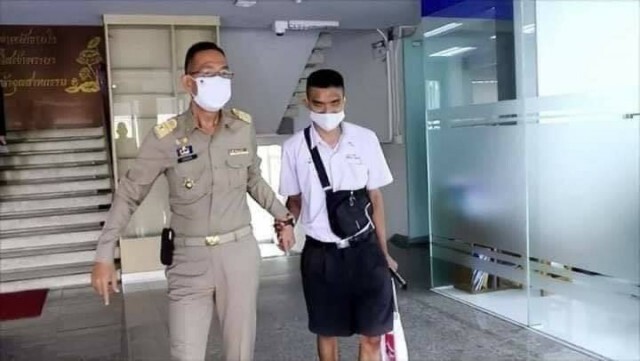 ชื่นชม นร.ชายพิการสายตา เดินทางลำพังจากพัทยา-ปทุม ขอสัมภาษณ์ผู้ว่าฯ