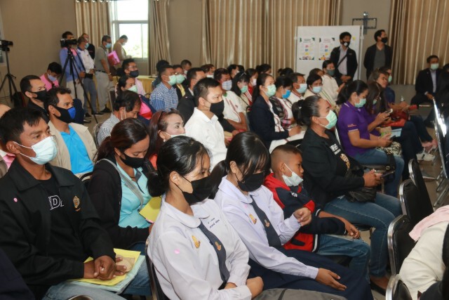ชัยภูมิเปิดเวทีแสดงวิสัยทัศน์4ผู้สมัครชิงนายก อบจ.