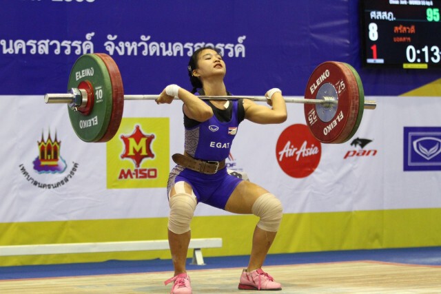 "สุรัสวดี" กวาด3 ทอง ยกน้ำหนักเยาวชนชิงแชมป์ประเทศไทย