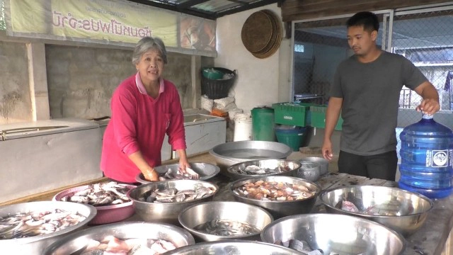 หนุ่มวิศวกรทิ้งเงินเดือน3หมื่น กลับมาขายปลาเค็มที่บ้านเกิด