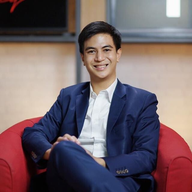 หนุนสุดตัว!! 'ไอติม' ออกโรงแก้ต่างข้อกังวล ร่างรธน.'ไอลอว์' ละเอียดยิบ