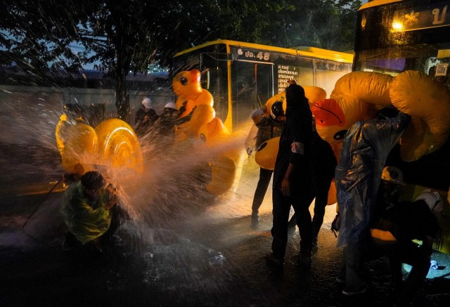 แพทย์ชี้ "กระสุนยาง" อันตรายถึงชีวิต ไม่ควรใช้ระงับเหตุชุมนุม