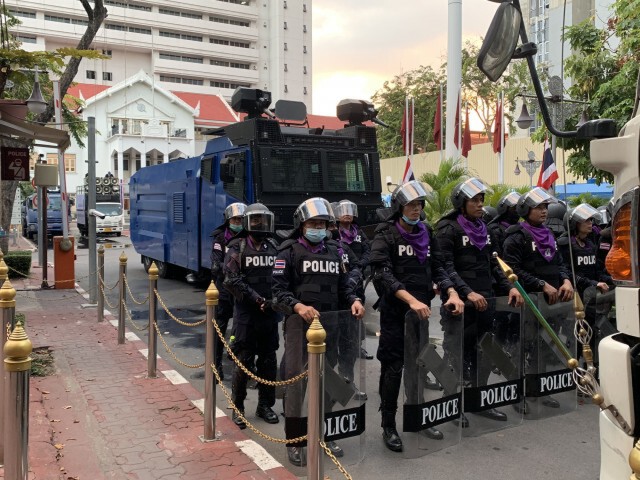 ตร.เตรียมนำเครื่อง LRAD ส่งคลื่นเสียงรบกวน ปรามม็อบ