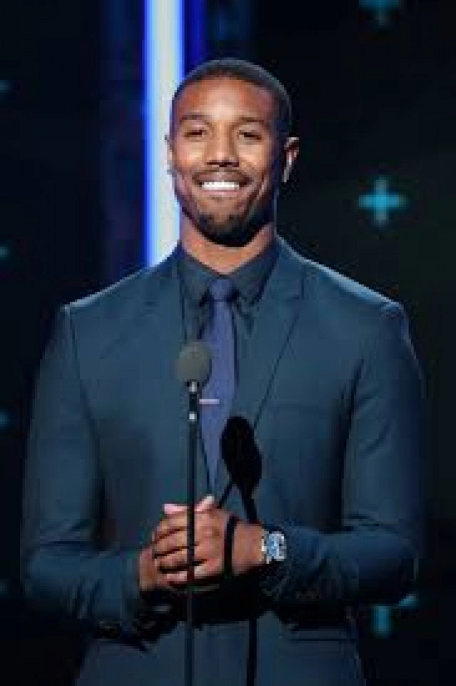 "ไมเคิล บี. จอร์แดน" คว้าหนุ่มเซ็กซี่แห่งปี 2020