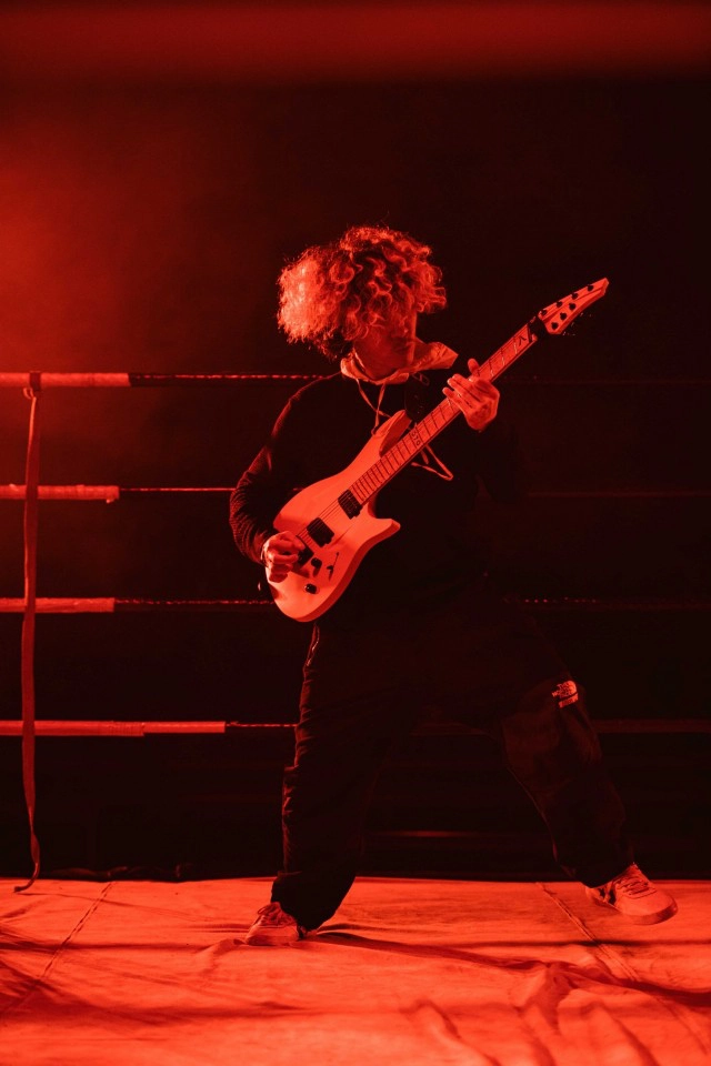 "สวีท มัลเล็ท" สุดเดือด!! ปล่อยเพลง "ORAL" แซะพวกเก่งแต่ปาก!!