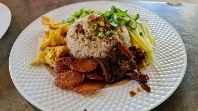 ชวนชิม"ก๋วยเตี๋ยวไก่ใบหม่อน"1 เดียวในพิษณุโลก