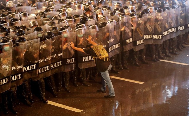 "รอยเตอร์"ชูภาพประท้วงในไทยติดอันดับแห่งปี