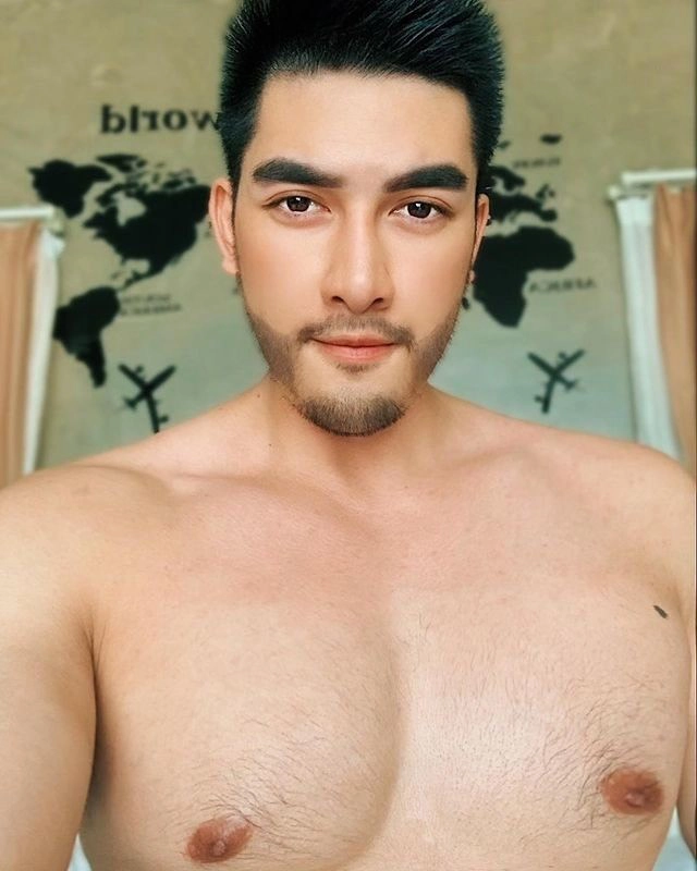 "สิงโต เดอะสตาร์" หน้าเปลี่ยนอีกแล้ว แทบจำลุคส์เดิมไม่ได้