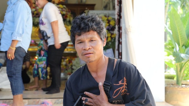 ญาติร่ำไห้ "เสี่ยเต้ย"ดับกะทันหันญาติ "เจ้อ๋อ"ร่วมไว้อาลัย