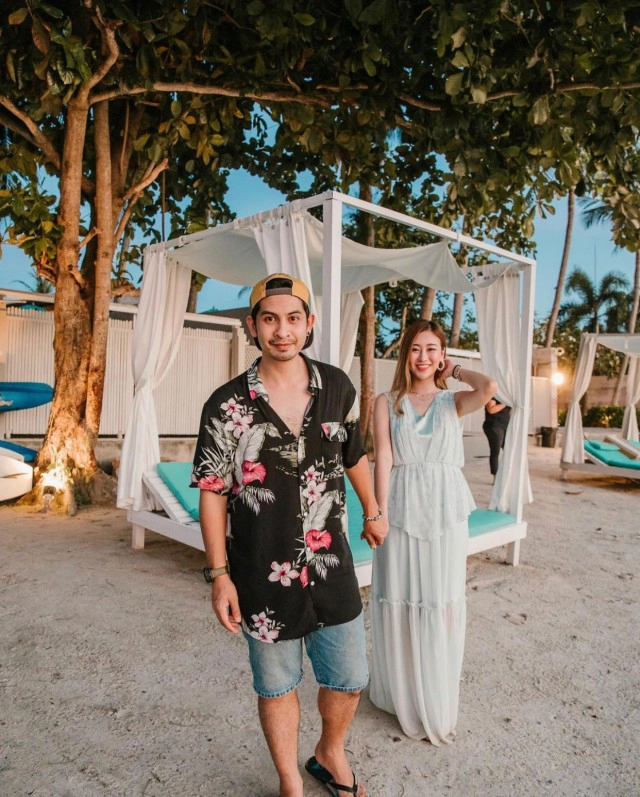 "คิมเบอร์ลี่" ร่วมยินดีคนรักเก่า "เจ็ท" เซอร์ไพร์ขอแฟนสาวแต่งงาน