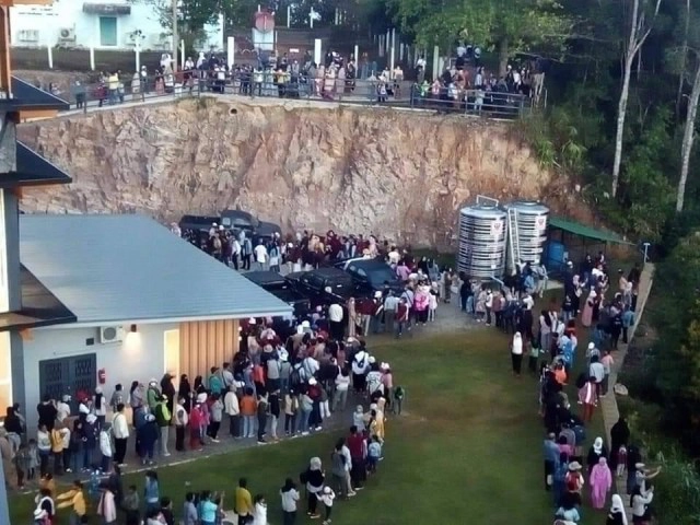 เมืองเบตงคึกคัก นทท.ทะลักหยุดยาว