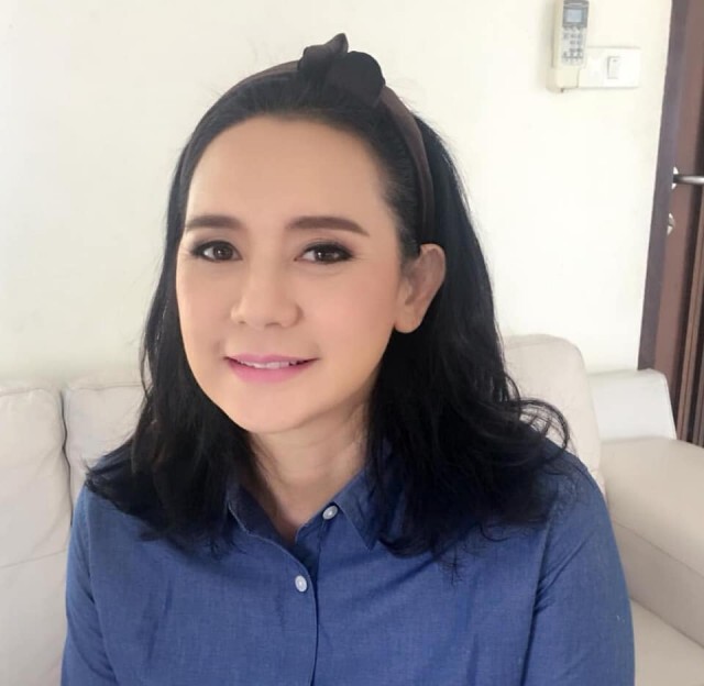 ดารารุ่นใหญ่ "แหม่ม จินตหรา" ร่วมติดแฮชแท็ก #เรารักพระพันปีหลวง