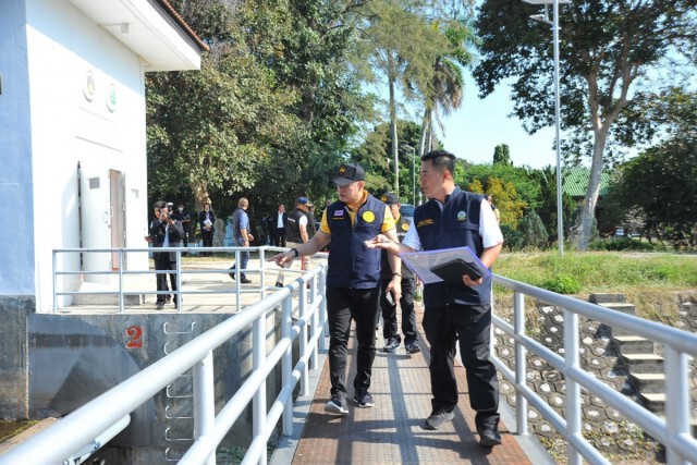"ธรรมนัส"ลงพื้นที่กว๊านพะเยาแก้ปัญหาเกษตรกร