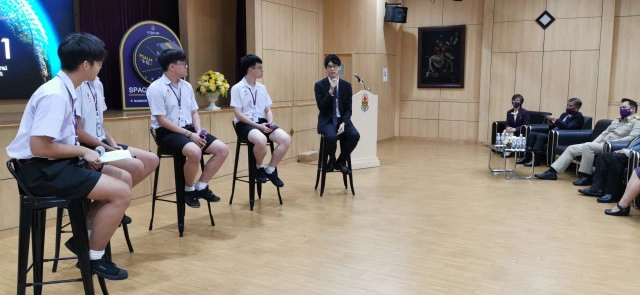 ดาวเทียมไทยดวงแรกในอาเซียน-ฝีมือนักเรียน