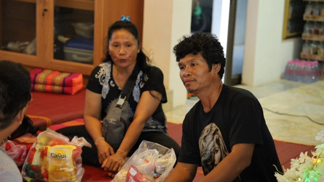 พี่สาวฝันเห็นแม่มางาน จัดดอกไม้หน้าศพเสี่ยเต้ย