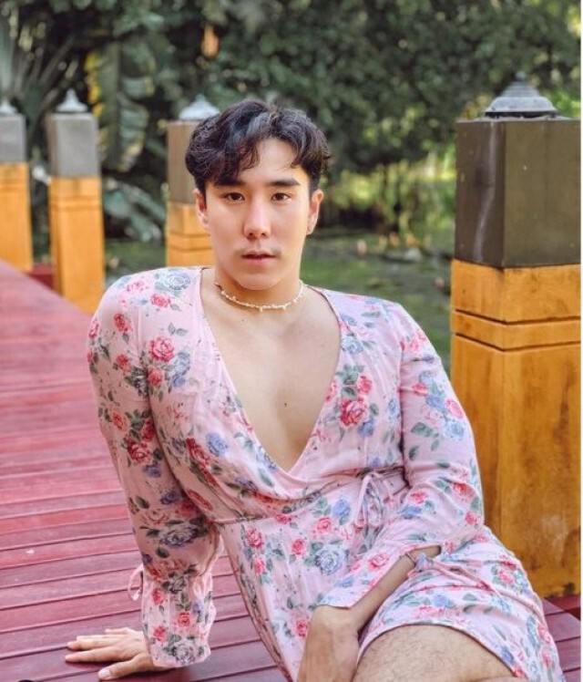 "เขื่อน เคโอติก" ถามแม่ "มีลูกเป็นเกย์ยากไหม?" งานนี้ร้องไห้ไปตามๆกัน