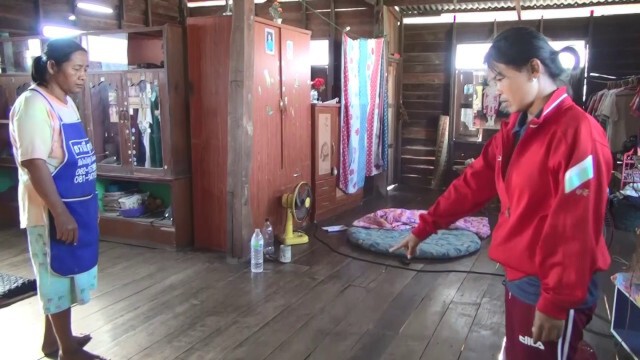 พ่อเฒ่า 87 สุดทนลูกชายเมาอาละวาดคว้ามีดปาดคอสาหัส