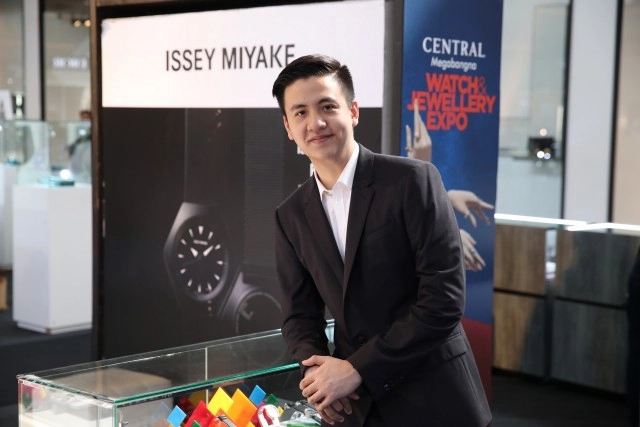 เหล่านักธุรกิจคนดังร่วมงานมหกรรมนาฬิกาและจิวเวลรี่