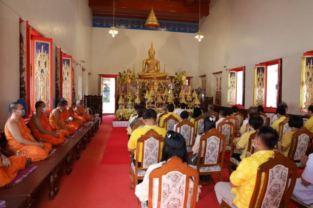 นครสวรรค์จัดเจริญพระพุทธมนต์ถวายพระราชกุศลร.9