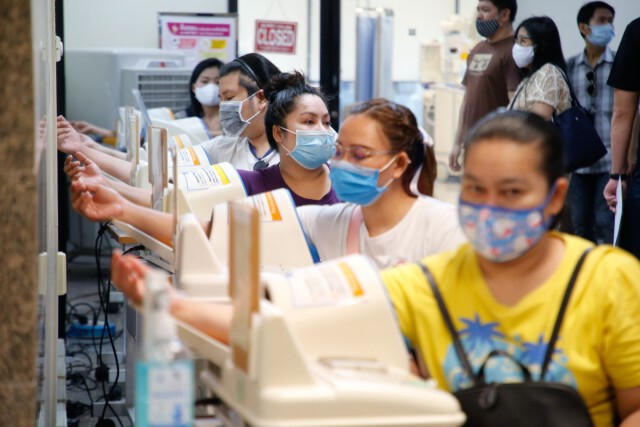 สธ.ห่วงประชาชนการ์ดตกเมินหน้ากากอนามัย- ระยะห่าง