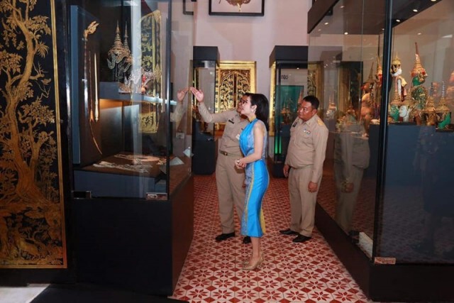 เจ้าคุณพระสินีนาฏ เยี่ยมชมการจัดแสดงโบราณวัตถุ ณ พิพิธภัณฑสถานแห่งชาติ