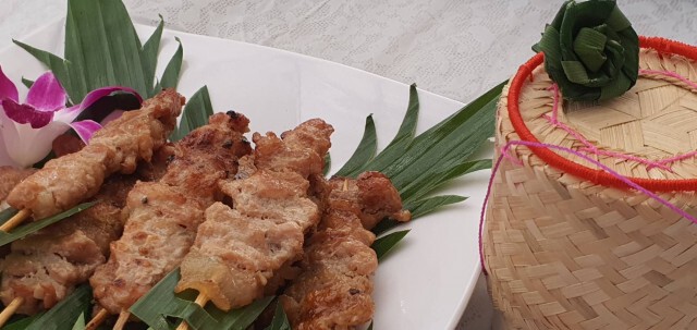 เปิดอบรมหมูปิ้งลงทุนน้อยสร้างอาชีพช่วยชาวบ้านเจอปัญหาโควิด 19