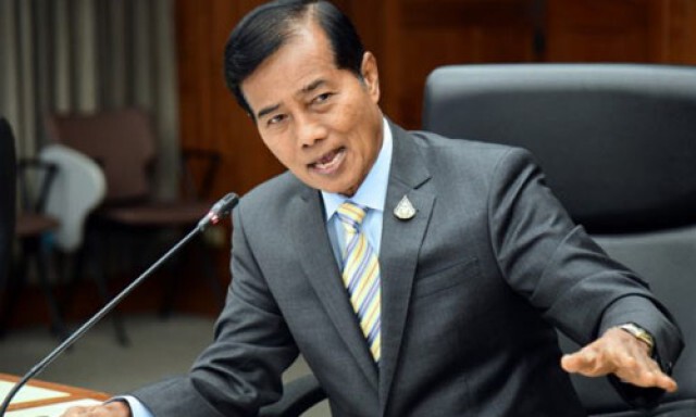 "ถาวร" อัด ธนาธร-ปิยบุตร" อยู่เบื้องหลังม็อบ