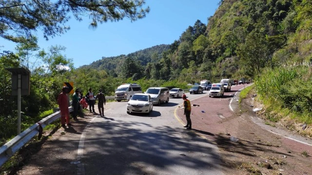 เปิดคลิปนาที นายกเทศมนตรี คลอง 6 ปทุมธานี แหกโค้งดอยอินทนนท์ ดับคาที่ 5 ราย