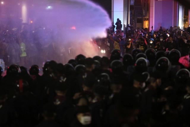 ทำความรู้จัก"กฎอัยการศึก" ให้อำนาจทหาร-เข้มกว่า พ.ร.ก.