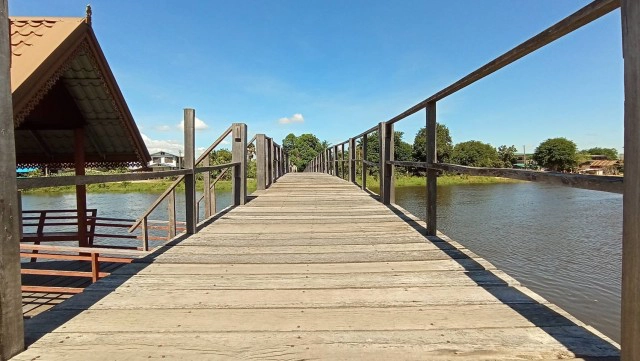 ชวนเที่ยวสะพานตะโกนรักเก่าแก่อายุ 3 พันปี