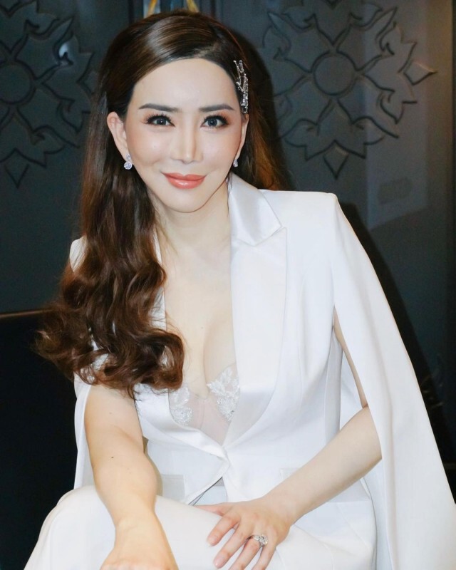 "แอน จักรพงษ์" ติดโผ TOP5 "สาวข้ามเพศรวยสุดในโลก" 2020 และรวยสุดในเอเชีย