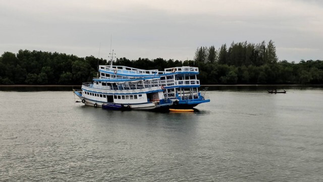 ประกาศขายเรือทัวร์เกาะพีพี แบกภาระไม่ไหว