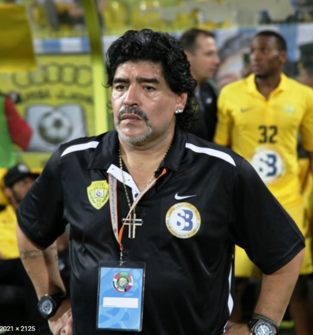 ช็อก! วงการลูกหนังโลก "ดิเอโก มาราโดน่า" เสียชีวิตวัย 60 ปี!