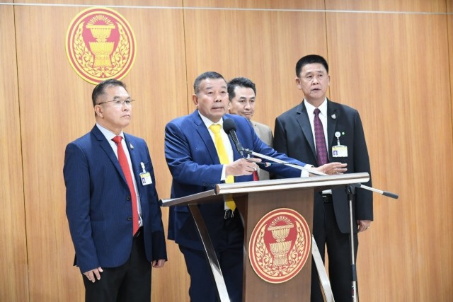 เพื่อไทยแจงเหตุนับองค์ประชุมเพราะซีกรัฐปฏิเสธหาทางออกชาติ