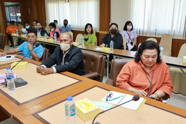 พาณิชย์จับมือโรงแป้ง ลงนาม MOU  การันตีซื้อขายมันสำปะหลัง