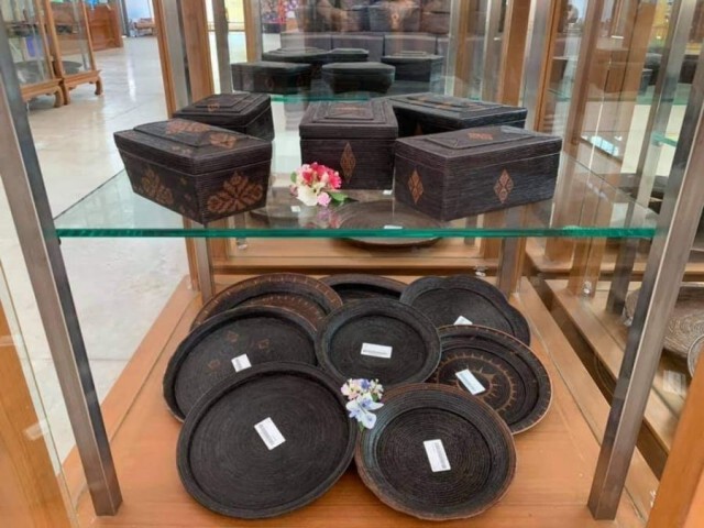 ‘มูลนิธิส่งเสริมศิลปาชีพ ฯ’ ชวนเลือกซื้อสินค้า ‘ศิลปาชีพ’