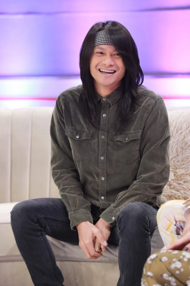 "พี สะเดิด" กลายเป็นศิลปินขวัญใจวัยรุ่นคนใหม่ มาพร้อมฉายา #เขาเรียกผมว่าเอเรน