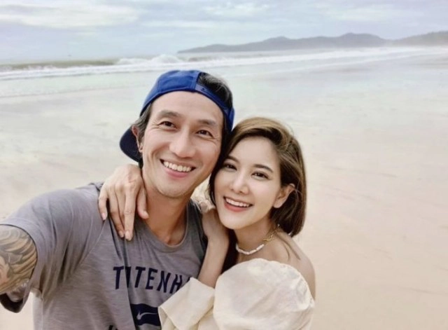 "ก้อย รัชวิน" น้ำตาท่วม! ขอบคุณพ่อแม่ ที่ดูแลลูก จนออกเรือน