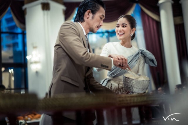 เปิดภาพชุดสุดหวาน วิวาห์ "ตูน-ก้อย"
