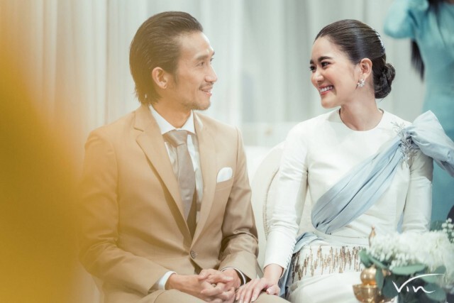 เปิดภาพชุดสุดหวาน วิวาห์ "ตูน-ก้อย"